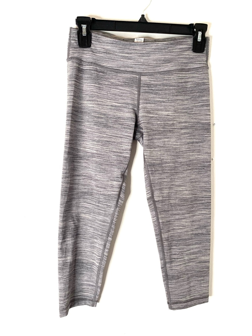 ivivva by lululemon Girls Grey Space Dye Athletic Leggings Crop Pants